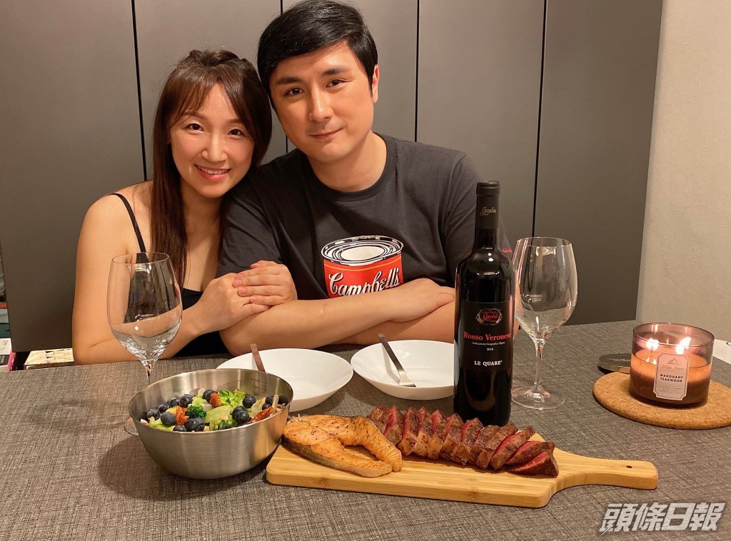 李泳豪非常愛錫老婆，不時在社交網放閃光彈。